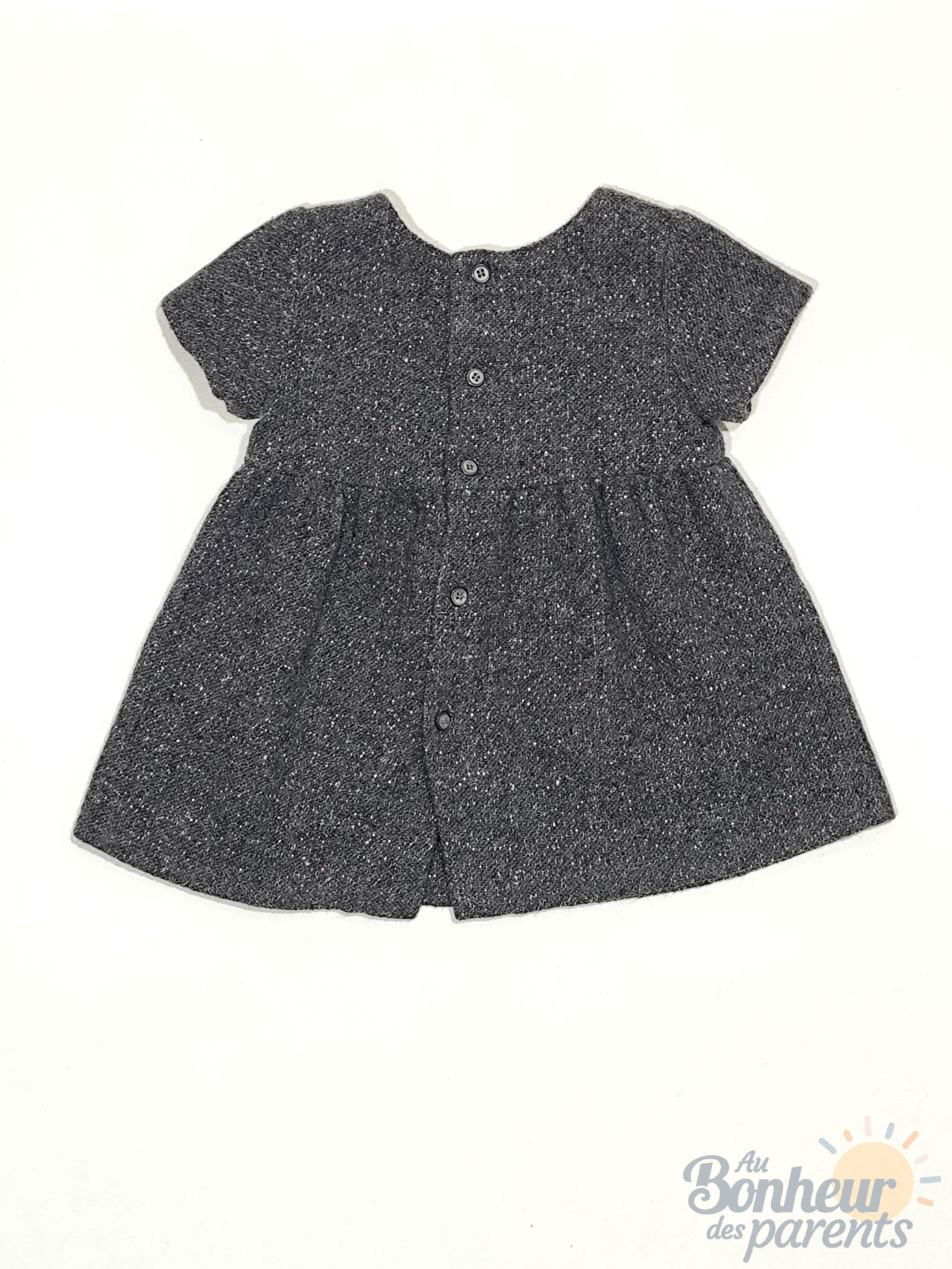 Robe – Image 2